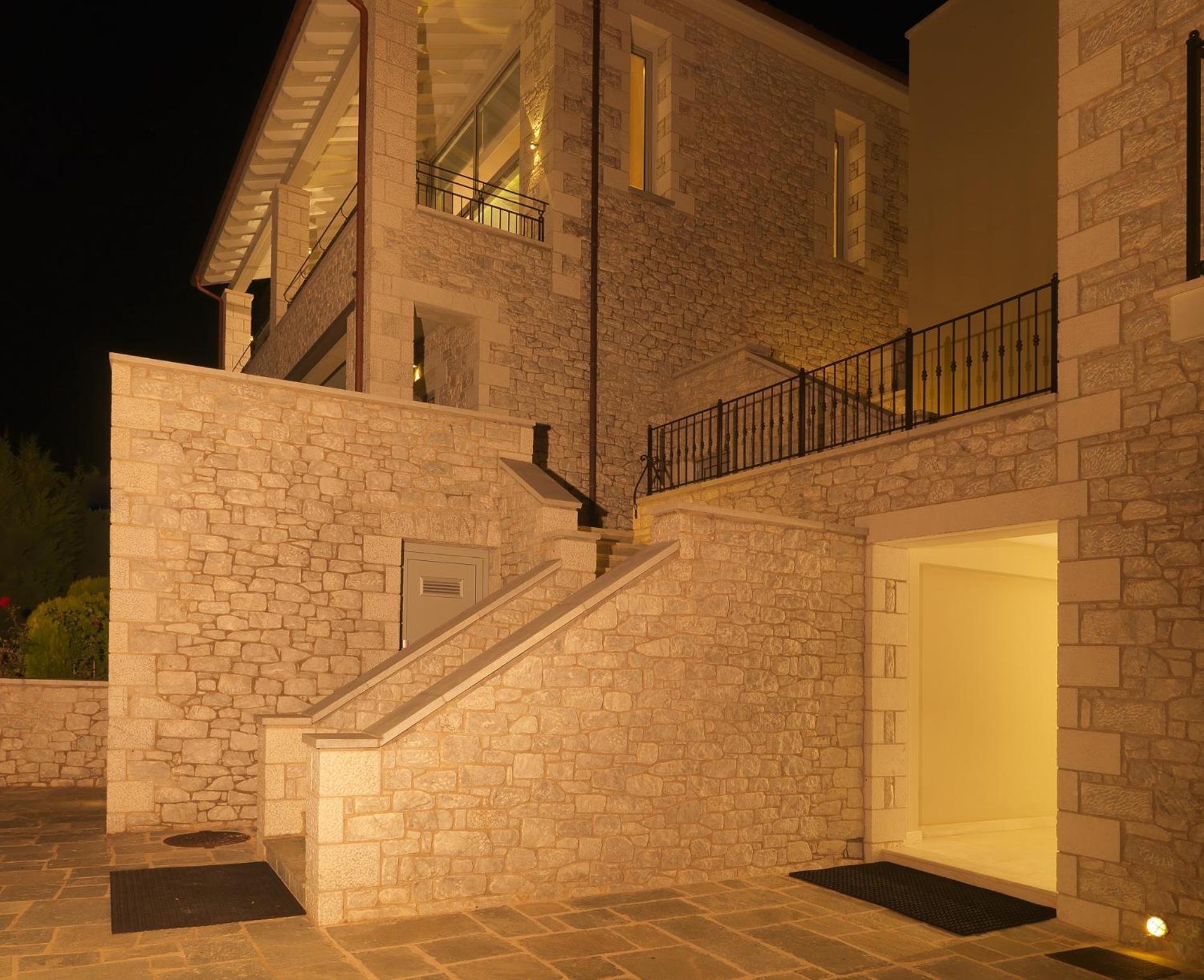 Hondos Classic Hotel & Spa Nestani Zewnętrze zdjęcie