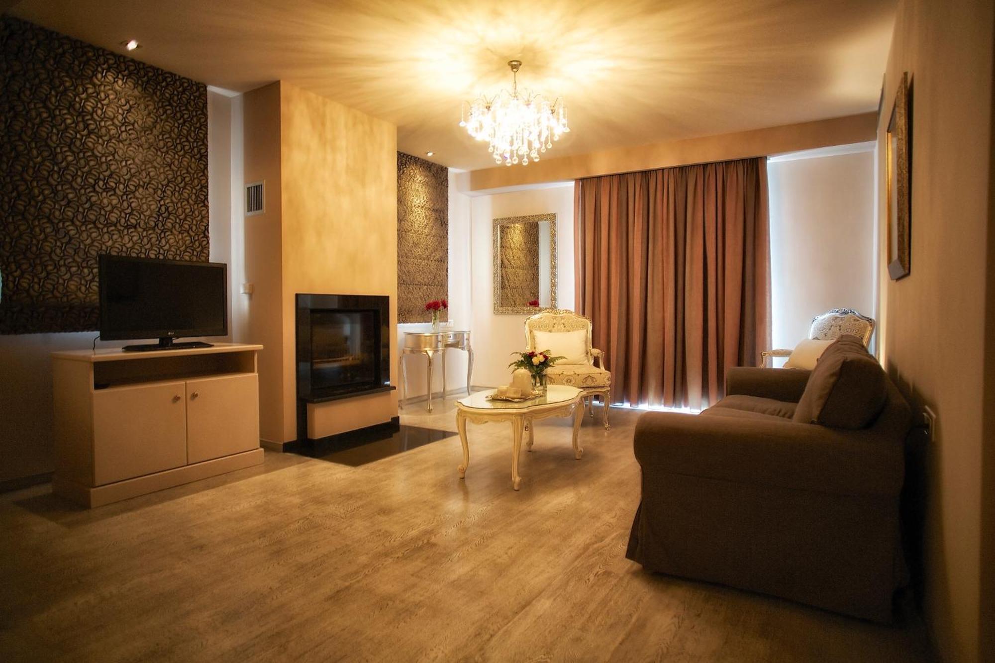 Hondos Classic Hotel & Spa Nestani Zewnętrze zdjęcie
