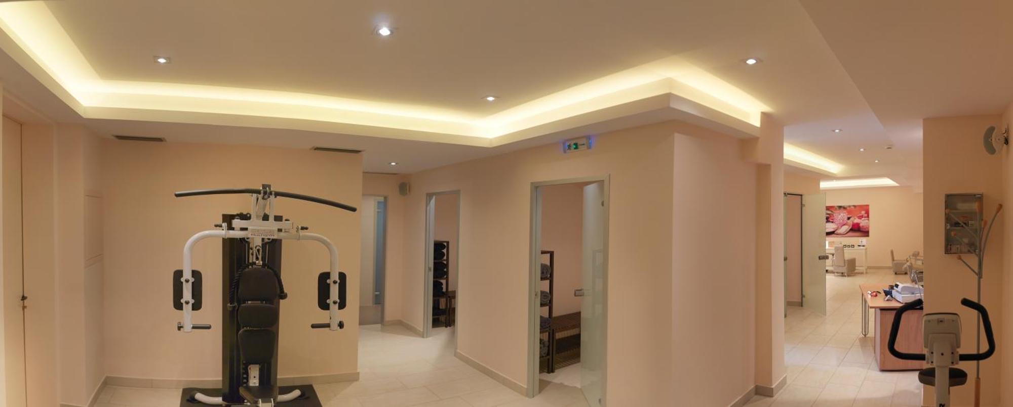 Hondos Classic Hotel & Spa Nestani Zewnętrze zdjęcie