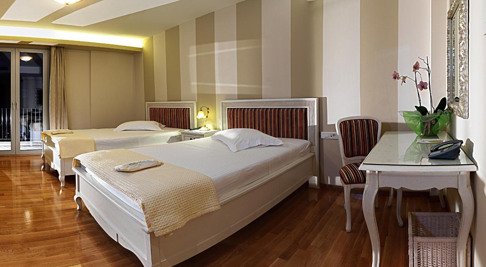 Hondos Classic Hotel & Spa Nestani Pokój zdjęcie